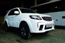 Toyota Fortuner độ bodykit hầm hố tại Việt Nam