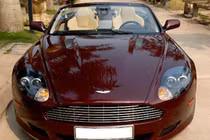 Có bao nhiêu xế Aston Martin như Andrea sở hữu ở VN?