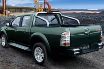 Tại sao xe Ford Ranger hay bị hú cầu sau?