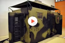 Máy giặt di động như xe tăng của quân đội Nga