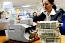 Có nên bán ngân hàng Việt cho nước ngoài?