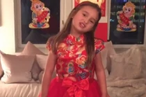 Hai lần gây sốt của cháu ngoại ông Donald Trump