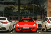 Trọn bộ siêu xe Việt khiến báo nước ngoài "choáng"