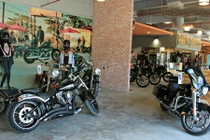 Đột nhập showroom sang trọng của Harley Davidson Sài Gòn