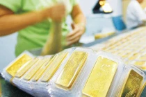 Người dân mua nhiều, vàng miếng lẻ hết nhẵn