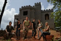 Bí hiểm tòa lâu đài thách thức ngày tận thế