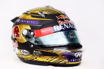 Mũ bảo hiểm giá 2,5 tỷ đặc biệt thế nào?