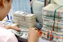 Đua nhau cắt giảm nhân sự, “lộ bộ mặt” ngân hàng?