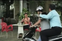 Trường Giang bị lừa mất cả xe máy, quần áo