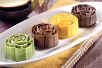 Cách làm bánh trung thu không cần lò nướng siêu ngon