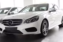 Chi phí sử dụng ô tô hàng tháng là bao nhiêu?