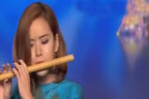 Cô gái Việt thổi sáo "gây bão" ở Asia's Got Talent