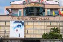 Cận cảnh Thuận Kiều Plaza bủa vây bởi tin đồn rùng rợn