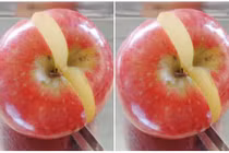 Tuyệt chiêu bổ táo không cần dao cực đơn giản