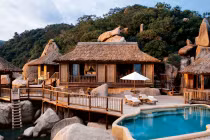 Khách sạn nào cho giới nhà giàu nghỉ 30/4?