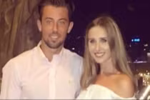 Kỳ lạ trai trẻ làm đám cưới với bạn gái đã chết