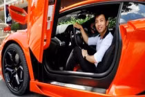 Thân thế đình đám thiếu gia khiến giới siêu xe "nổi loạn"