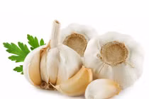 Đặt tép tỏi dưới gối ngủ, điều kỳ diệu xảy ra với cơ thể