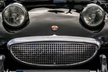 Những kiểu đèn pha, lưới tản nhiệt độc nhất vô nhị 