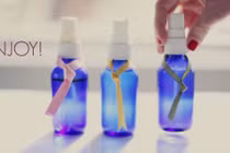 Phù phép dưa chuột thành nước xịt khoáng mát lạnh, an toàn