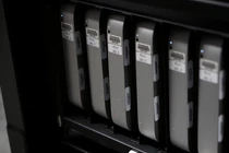 Điều kinh ngạc trong phòng thí nghiệm bí mật của Facebook