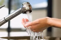 Tuyệt chiêu giảm hóa đơn tiền nước hàng tháng