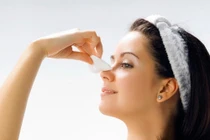 Thoa hỗn hợp này lên mũi, mụn đầu đen chi chít sẽ sạch bóng