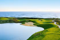 Tận mục sân golf, khu nghỉ dưỡng lớn nhất miền Trung