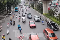Thấy gì sau 2 ngày tách dòng ô tô, xe máy trên đường Nguyễn Trãi