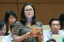 ĐB Quốc hội Hà Ánh Phượng: “Trong trường học còn có nhân viên"