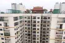 Những tòa chung cư ngang nhiên xây chùa không phép trên tầng thượng