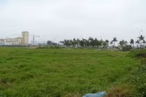 HN giải thích đất xây chung cư, trụ sở tăng, đất cho giáo dục giảm