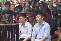 Vào tù vì... “anh hùng cứu mỹ nhân“