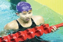 Vận động viên VN sa đà ăn chơi Tết: "ông bầu" phát hốt