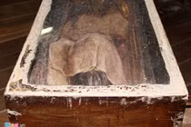 Hãi hùng xác thanh niên lưu giữ hơn 46 năm trong nhà