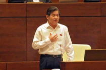 Không đổi mới cán bộ, không đổi mới được kinh tế