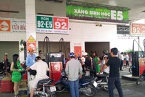 “Thay thế xăng RON 92 bằng xăng E5 là không chính xác“