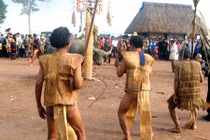 Ngắm những trang phục độc đáo của các tộc người VN