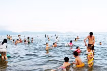 Công chức được nghỉ 5 ngày liên tục dịp 30/4