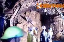 Khoanh vùng hầm thủy điện sập, 11 người mắc kẹt ở Lâm Đồng