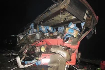 Tai nạn ô tô trên QL1, 31 người thương vong