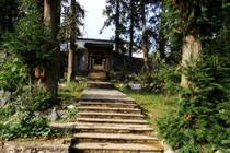 Kiến trúc "độc" của dinh thự Vua Mèo ở cao nguyên đá