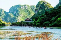 24 giờ du xuân trên quê hương "Tuyệt tình cốc"