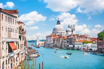 Những địa danh đẹp mê hồn đang có nguy cơ biến mất