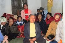 Sóng biển đánh chìm tàu cá, 10 người mất tích