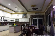 Vy Oanh khéo khoe nhà chồng giàu có, mẹ chồng tâm lý