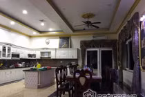 Vy Oanh khéo khoe nhà chồng giàu có, mẹ chồng tâm lý