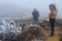 Mẫu Sơn lại xuất hiện băng tuyết trắng xóa