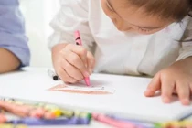 Bút màu sáp hàng Trung Quốc có chất gây ung thư phổi