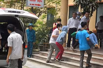 Hàng trăm công nhân lại bỗng dưng ngất xỉu